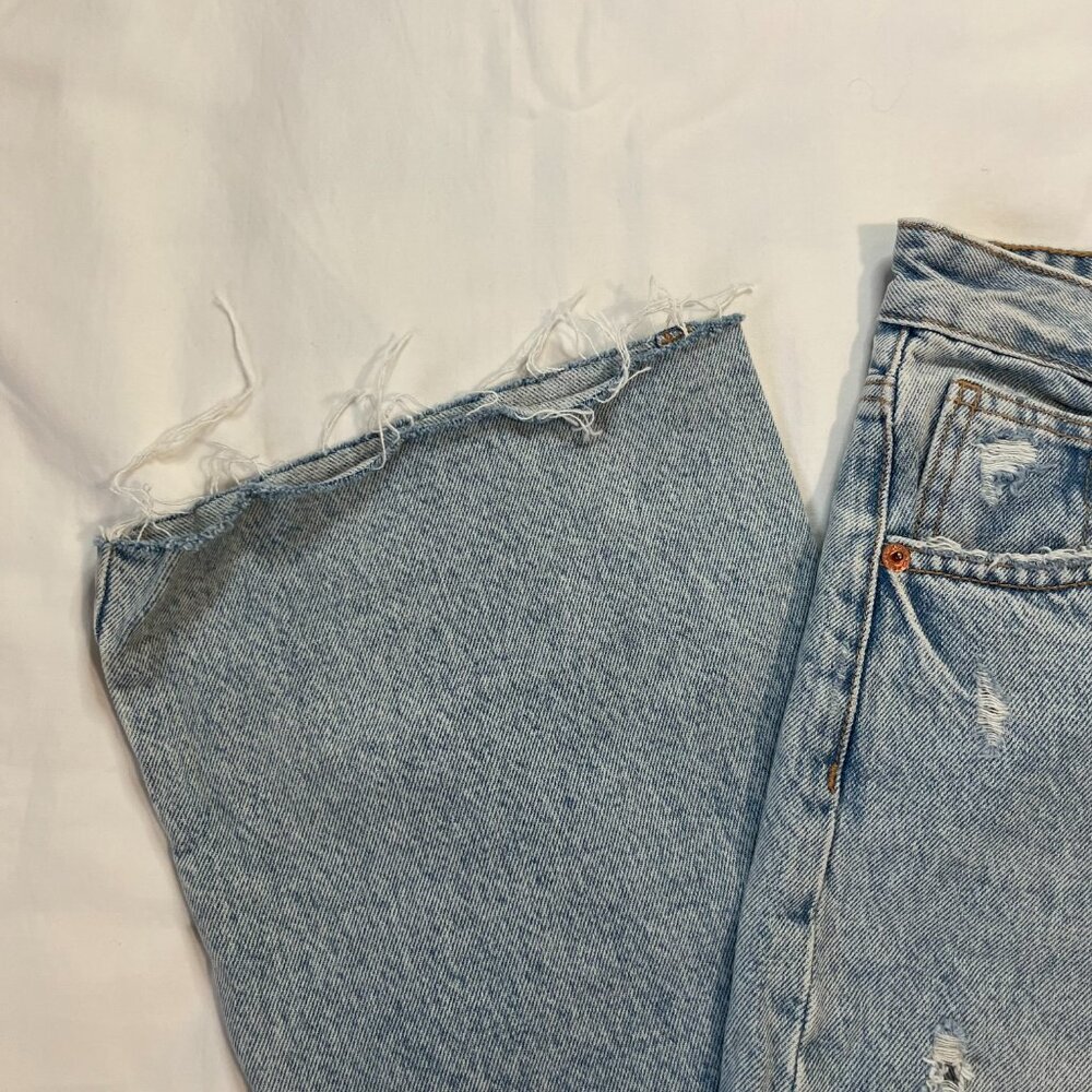 Zara Hi-Rise Cropped Wide Leg Distressed Light Wash Denim Jeans | Size 4 - Picture 2 of 10